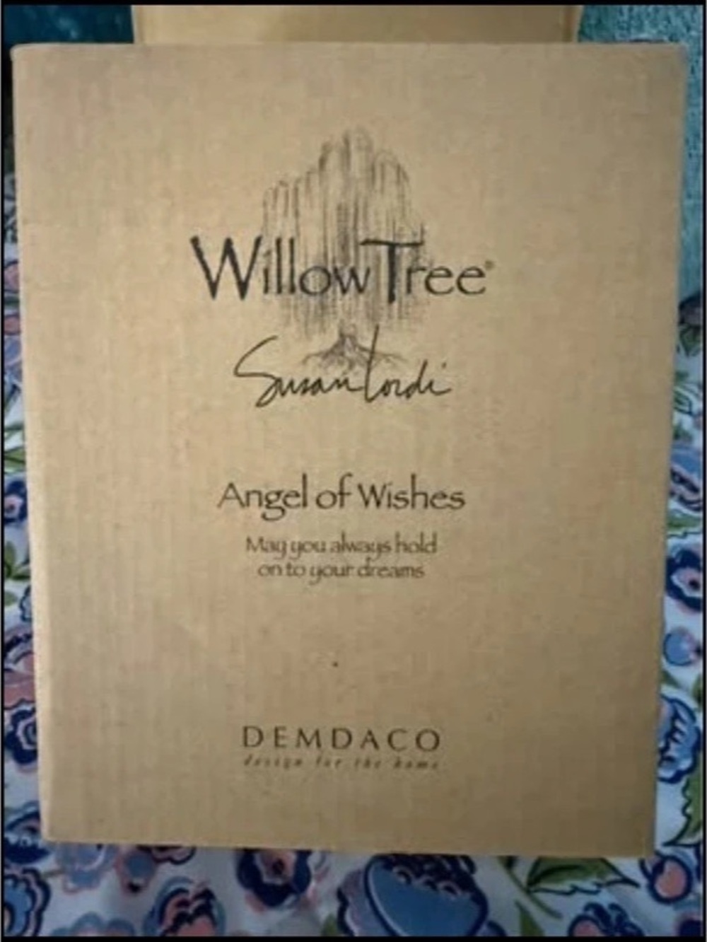 Willow Tree Angel of Wishes Angel Figurine in Beige